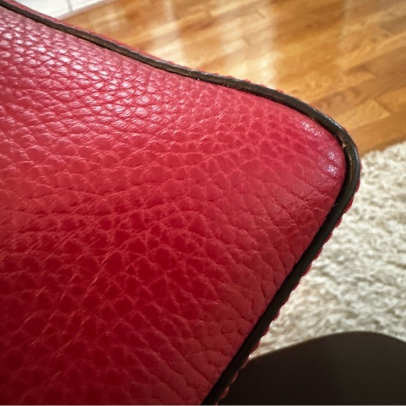 Gucci
Gucci Medium Calfskin Swing Tote - Picture 7 of 13